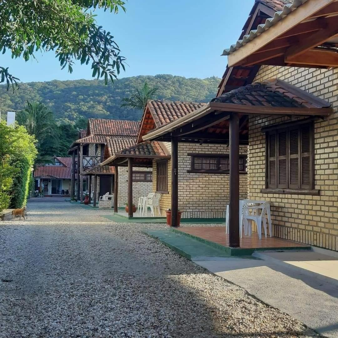 Pousada Canto Das Trilhas Bombinhas Exterior photo